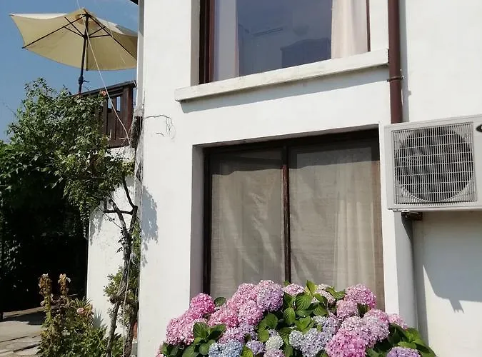 Гостевой дом South Beach 2*